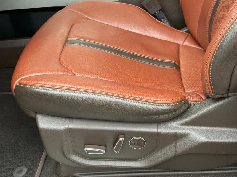 Certified 2019 Ford F150 King Ranch w/ Equipment Group 601A Luxury image 22