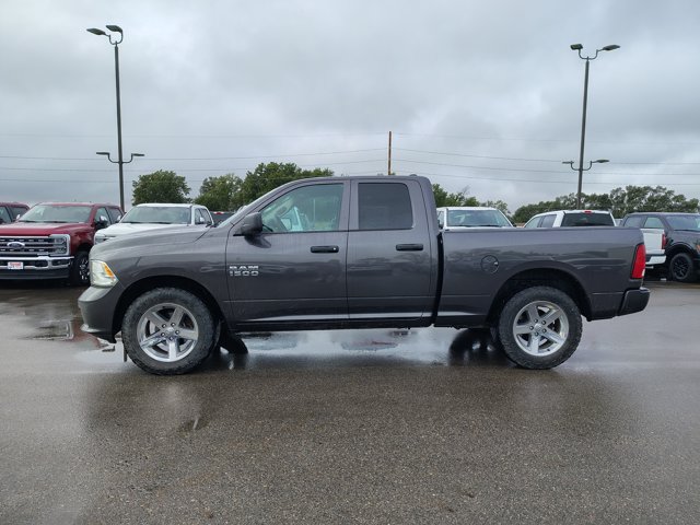 Used 2018 RAM 1500 Express AWD/4WD image 5