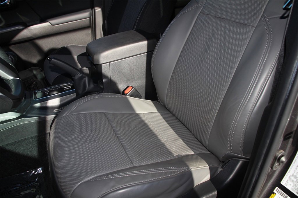 Used 2022 Toyota Tacoma TRD Off-Road image 23