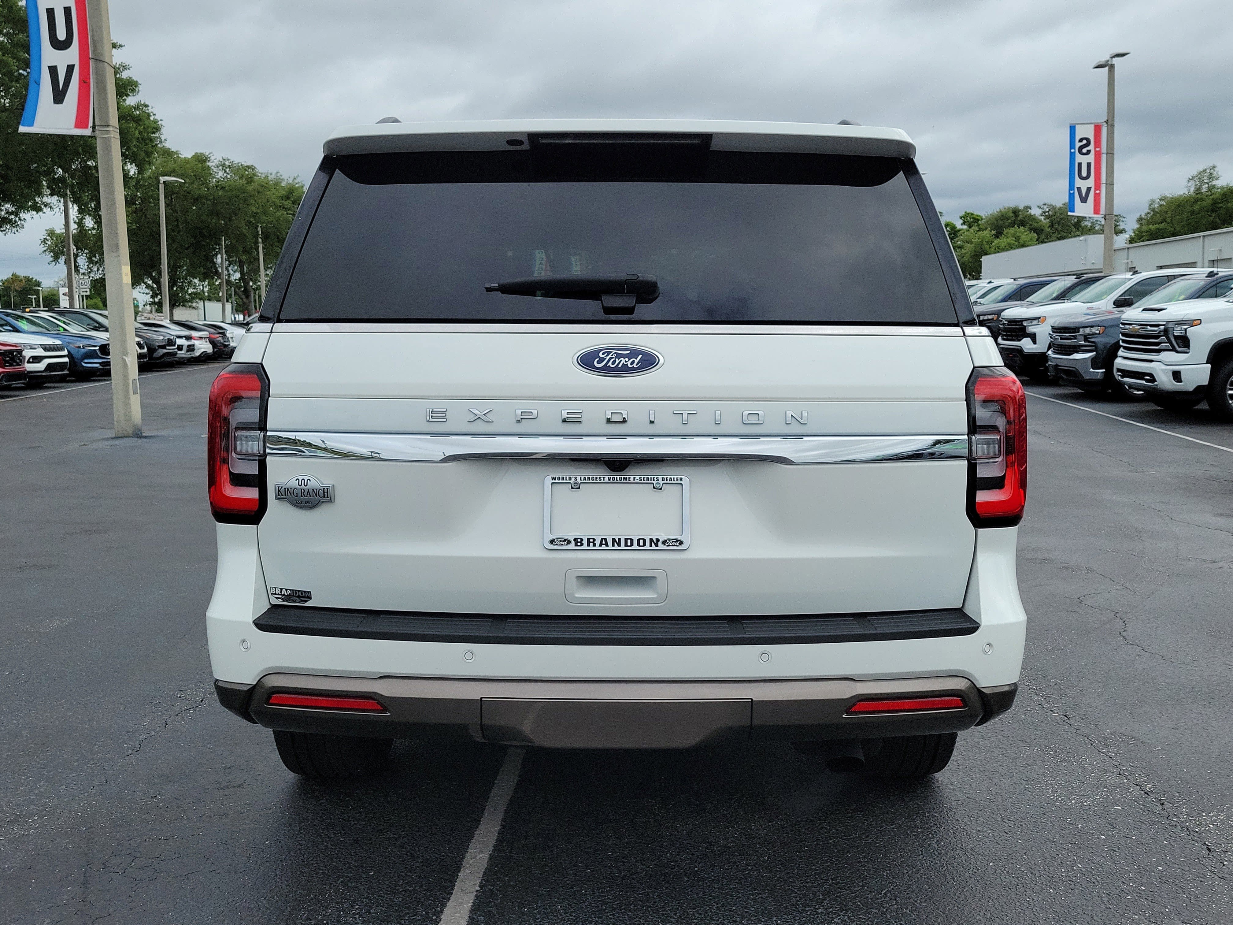 Certified 2024 Ford Expedition King Ranch RWD image 8