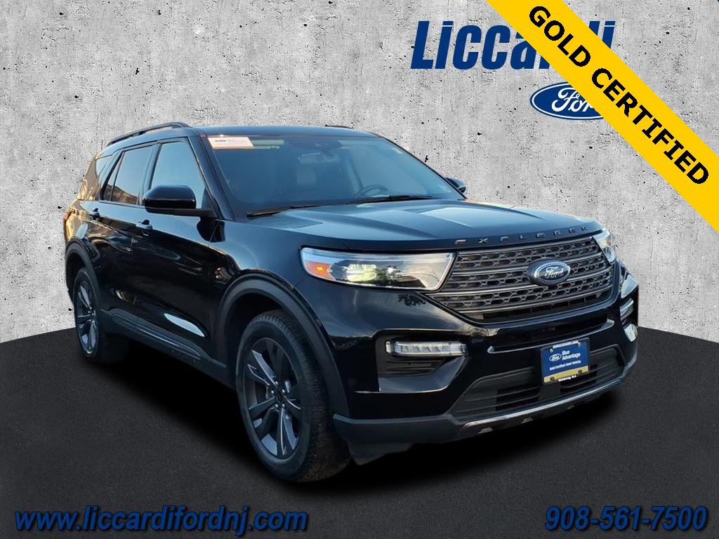 Certified 2022 Ford Explorer XLT w/ Equipment Group 202A