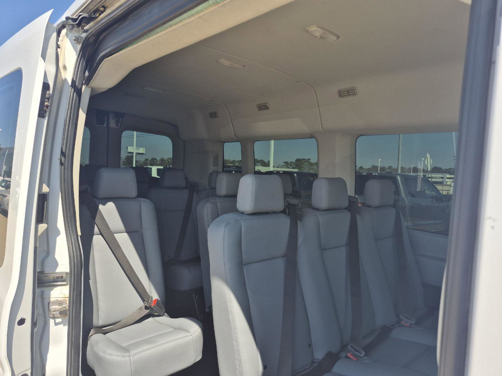 Certified 2019 Ford Transit 350 XL image 20