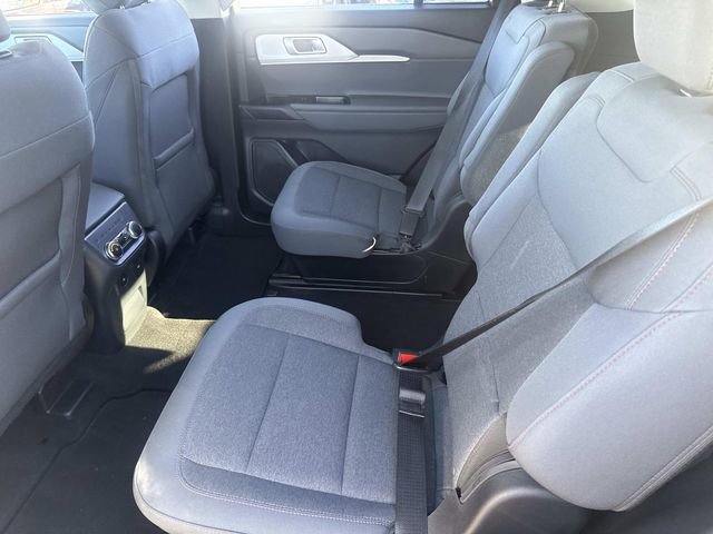 Certified 2025 Ford Explorer Active image 16
