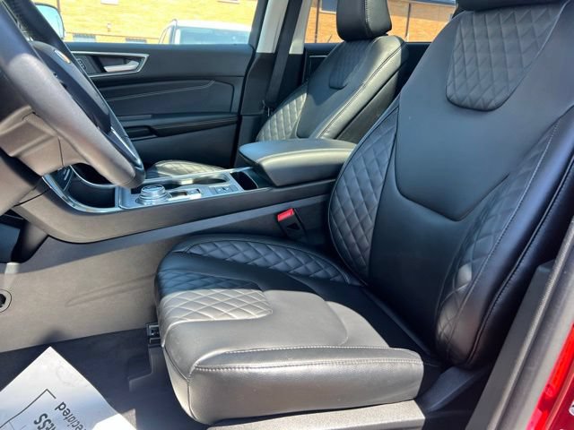 Certified 2024 Ford Edge Titanium AWD/4WD image 16