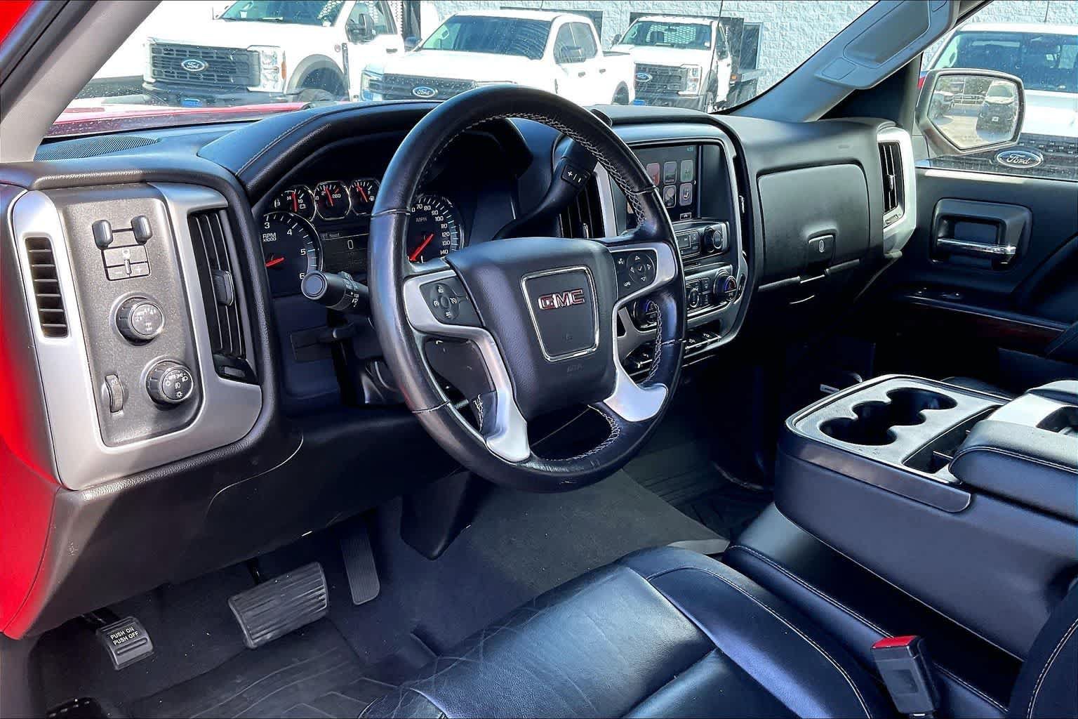 Used 2018 GMC Sierra 1500 SLT w/ SLT Premium Package AWD/4WD image 2