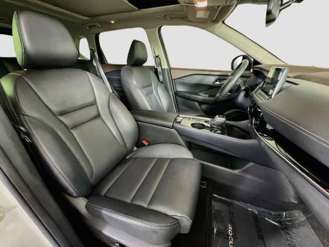 Used 2023 Nissan Rogue SL FWD image 15