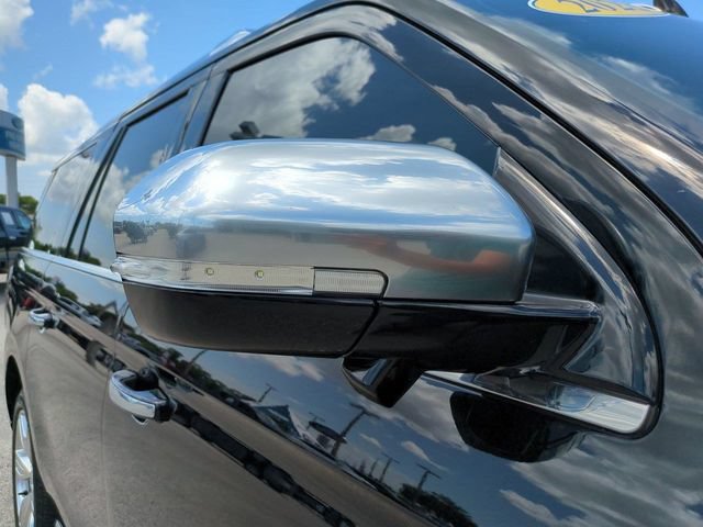 Certified 2023 Ford Expedition Max Platinum RWD image 12