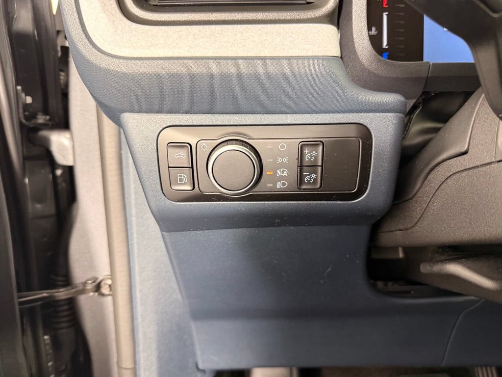 Certified 2025 Ford Maverick XLT w/ XLT Luxury Package FWD image 24