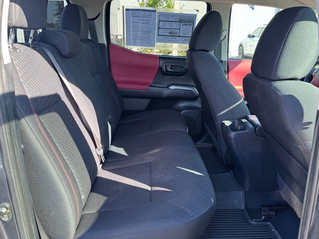 Used 2021 Toyota Tacoma SR5 image 18