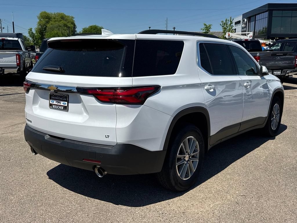 Used 2022 Chevrolet Traverse LT FWD image 5