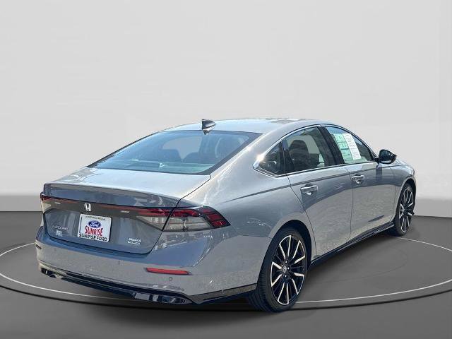 Used 2023 Honda Accord Touring image 5