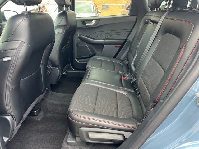 Certified 2025 Ford Escape ST-Line AWD/4WD image 20