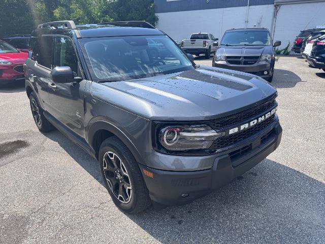 Certified 2025 Ford Bronco Sport Outer Banks AWD/4WD image 8