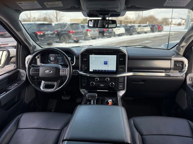 Certified 2022 Ford F150 Lariat w/ FX4 Off-Road Package image 16