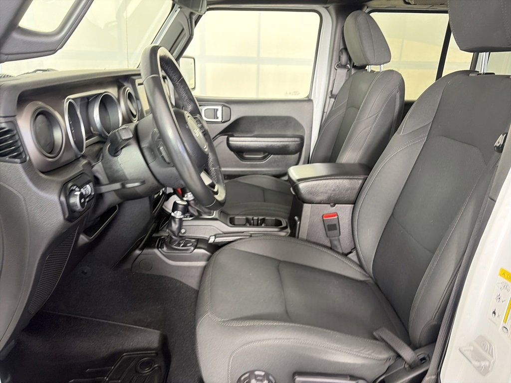 Used 2018 Jeep Wrangler Unlimited Sport S image 11