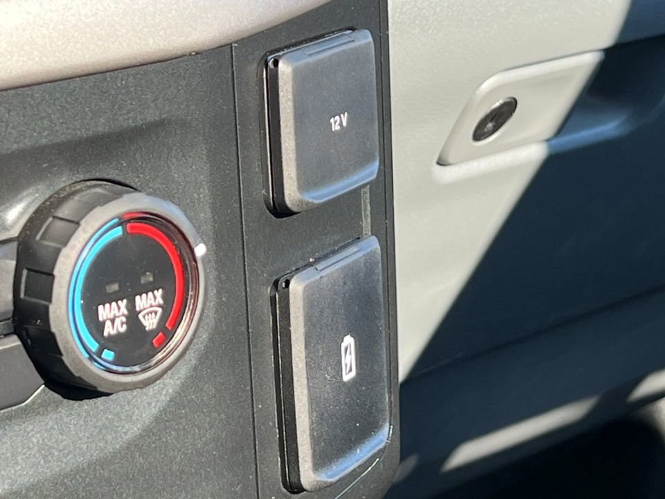 Certified 2022 Ford F150 XLT w/ Trailer Tow Package image 32