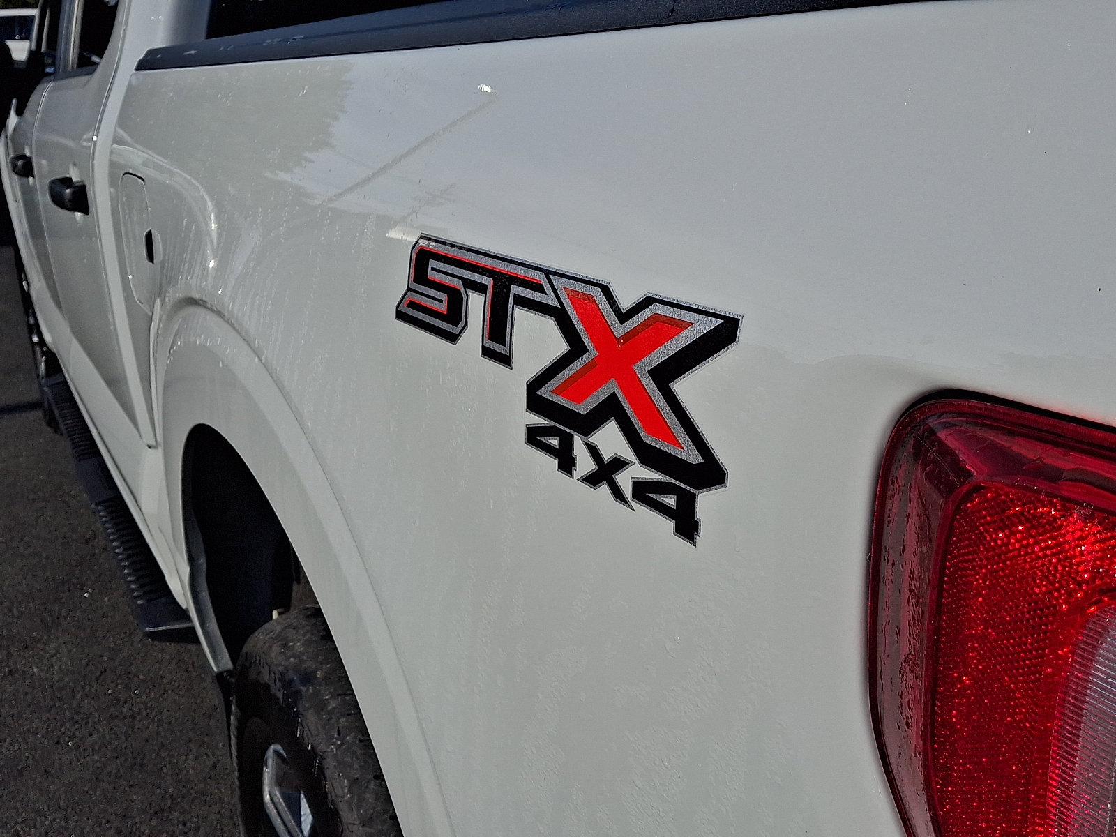 Certified 2023 Ford F150 XL w/ STX Appearance Package AWD/4WD image 30