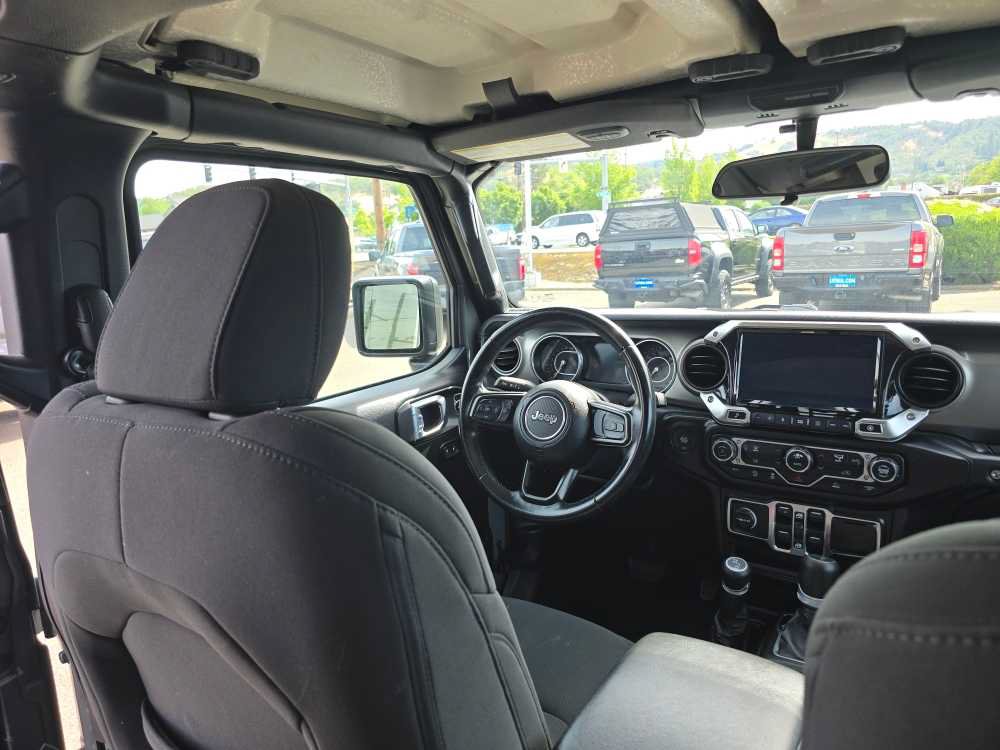 Used 2020 Jeep Gladiator Sport w/ Quick Order Package 24S AWD/4WD image 10