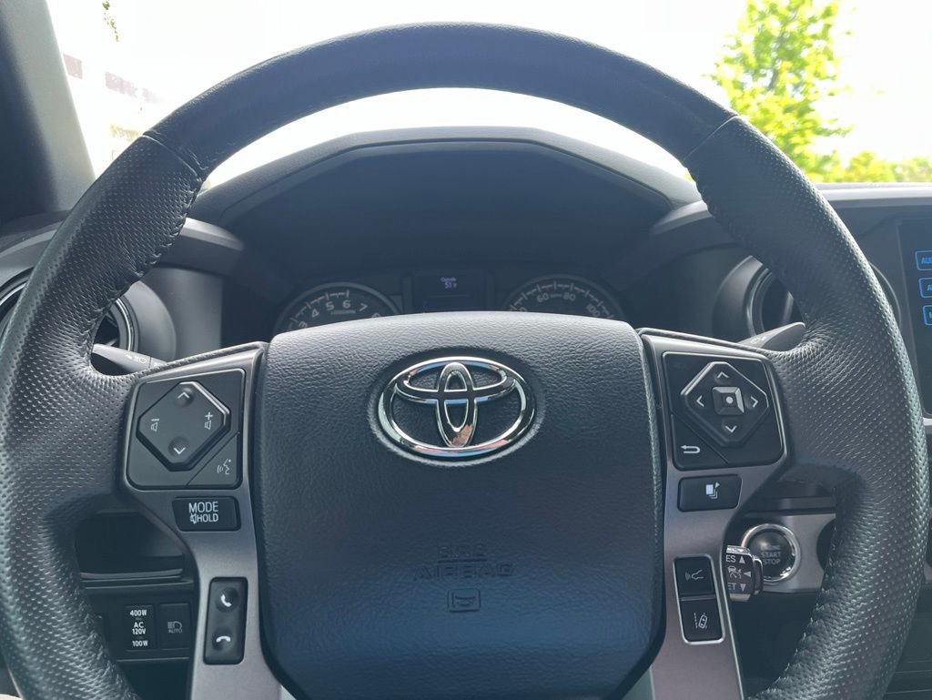 Used 2019 Toyota Tacoma TRD Sport AWD/4WD image 23