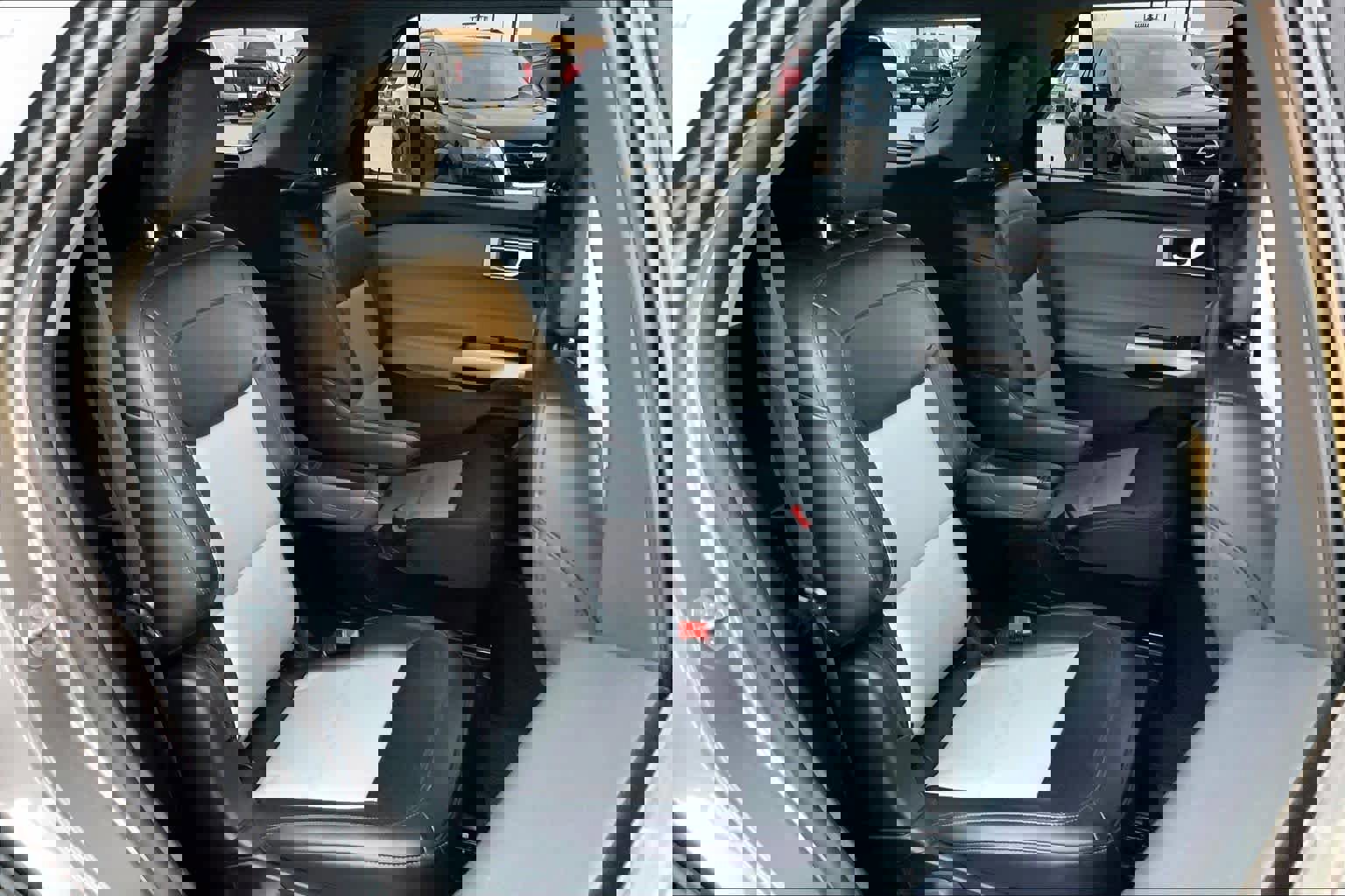 Certified 2023 Ford Explorer XLT w/ Equipment Group 202A image 20