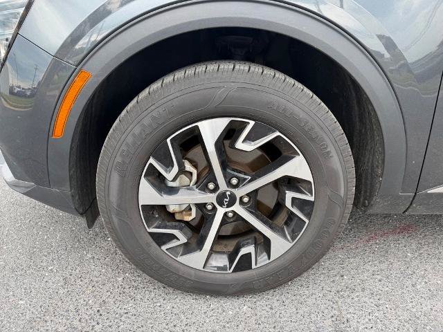 Used 2024 Kia Sportage EX AWD/4WD image 18