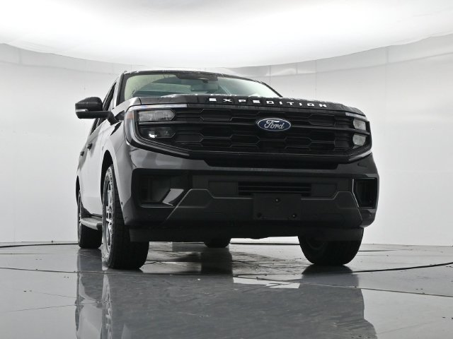 Certified 2025 Ford Expedition Max Active AWD/4WD image 39