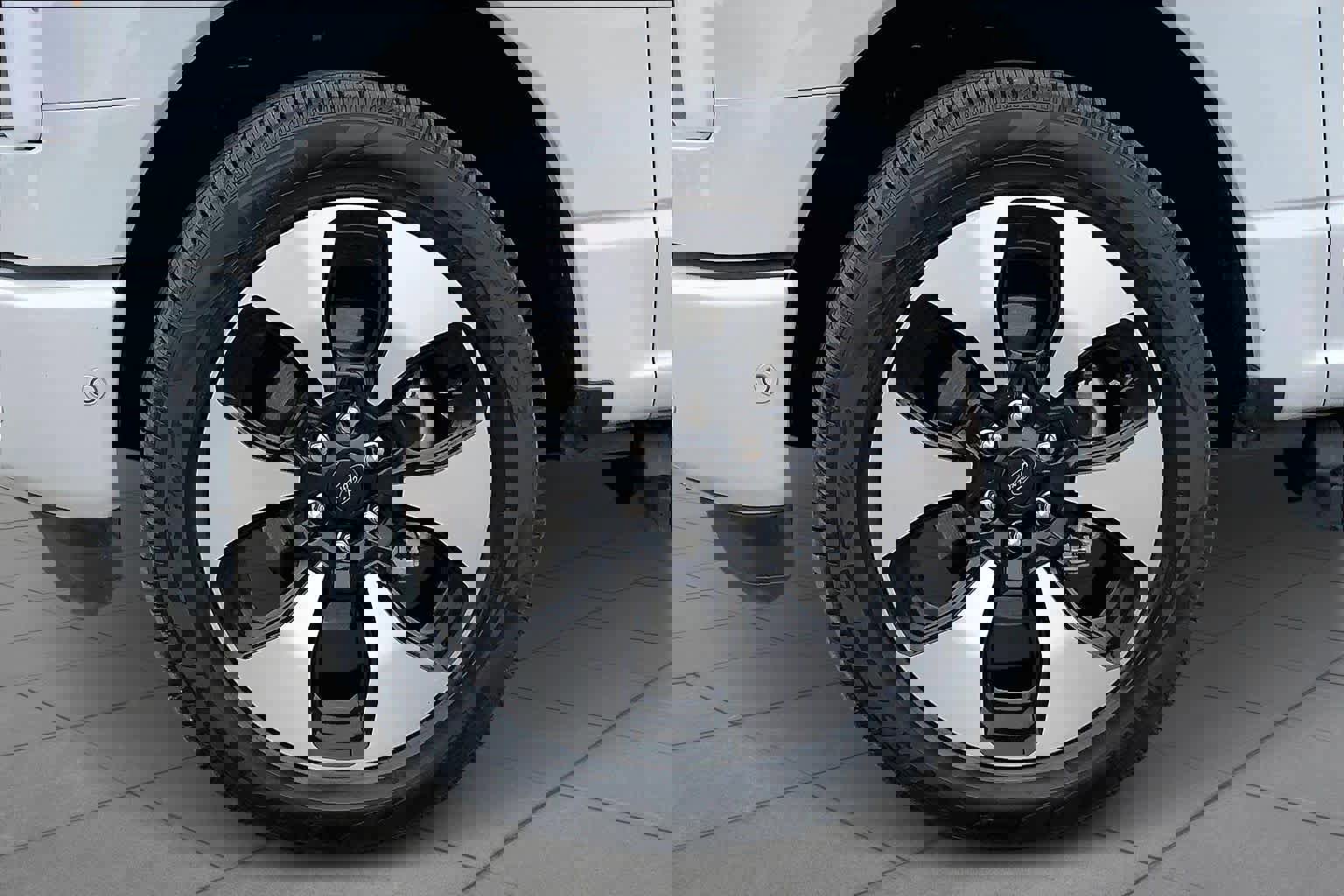 Certified 2023 Ford F150 Lightning Platinum image 11