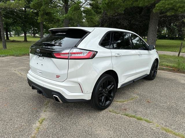 Certified 2022 Ford Edge ST w/ Equipment Group 401A AWD/4WD image 9
