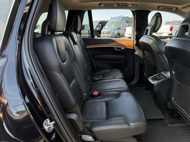 Used 2022 Volvo XC90 T6 Momentum w/ Climate Package image 30