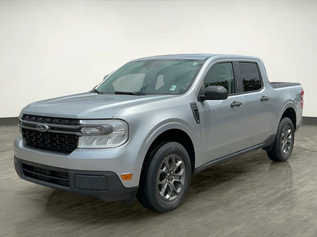 Certified 2022 Ford Maverick XLT w/ Equipment Group 300A Standard