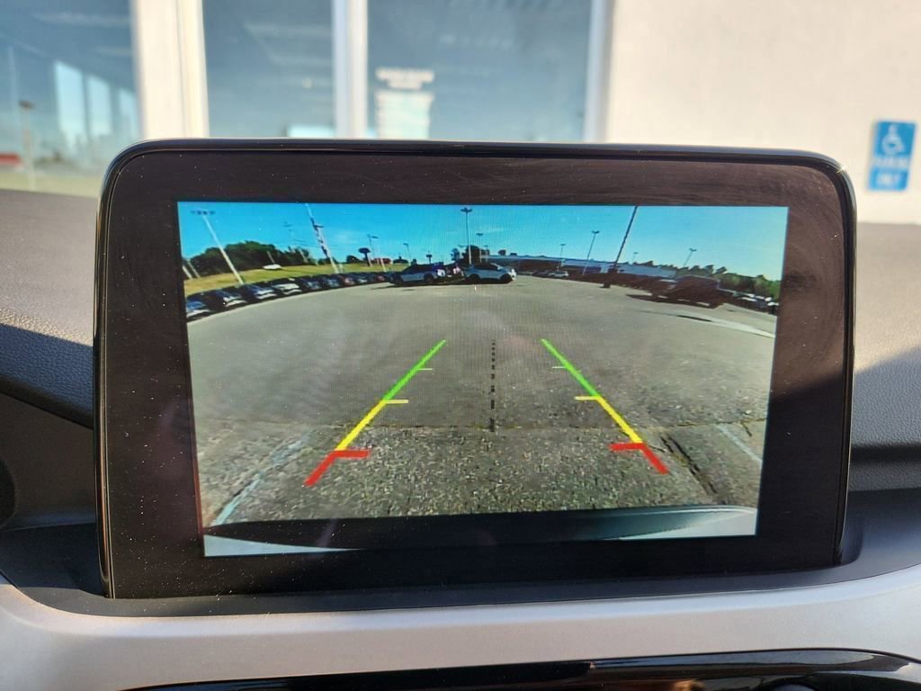 Certified 2022 Ford Escape SEL w/ Technology Package image 17