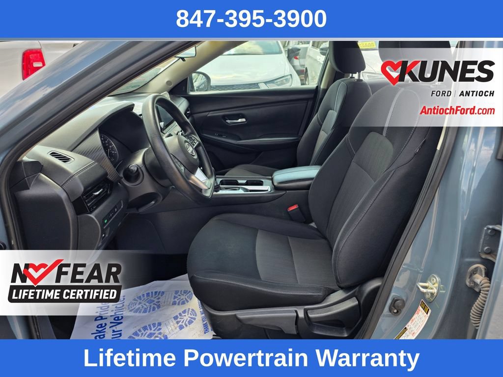 Used 2024 Nissan Sentra SV FWD image 13