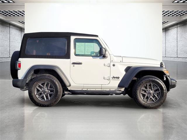 Used 2024 Jeep Wrangler Sport AWD/4WD image 5
