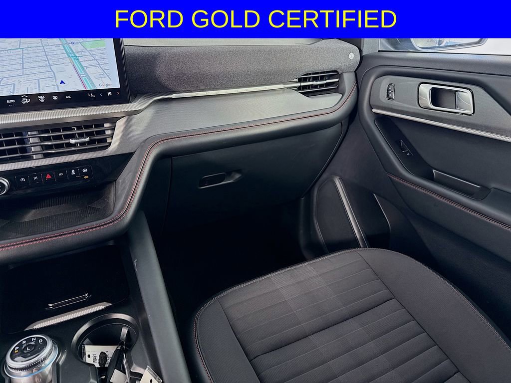 Certified 2025 Ford Explorer ST-Line w/ ST-Line Street Pack image 23