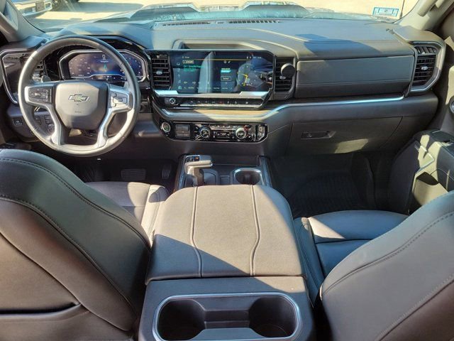Used 2024 Chevrolet Silverado 1500 LT Trail Boss w/ Convenience Package II AWD/4WD image 20