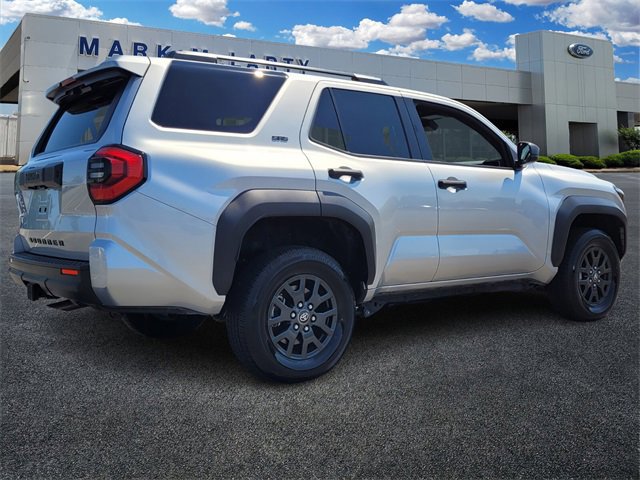 Used 2025 Toyota 4Runner SR5 image 5