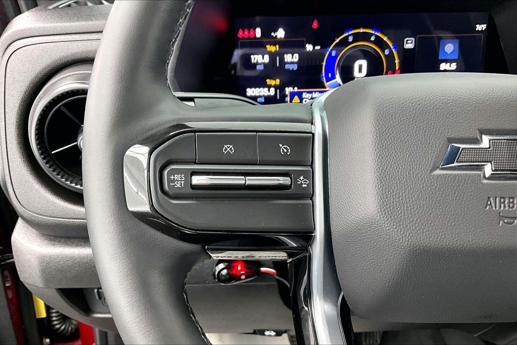 Used 2026 Chevrolet Colorado Trail Boss AWD/4WD image 19