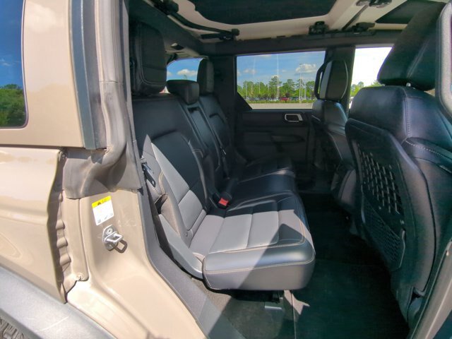 Certified 2025 Ford Bronco Badlands AWD/4WD image 33