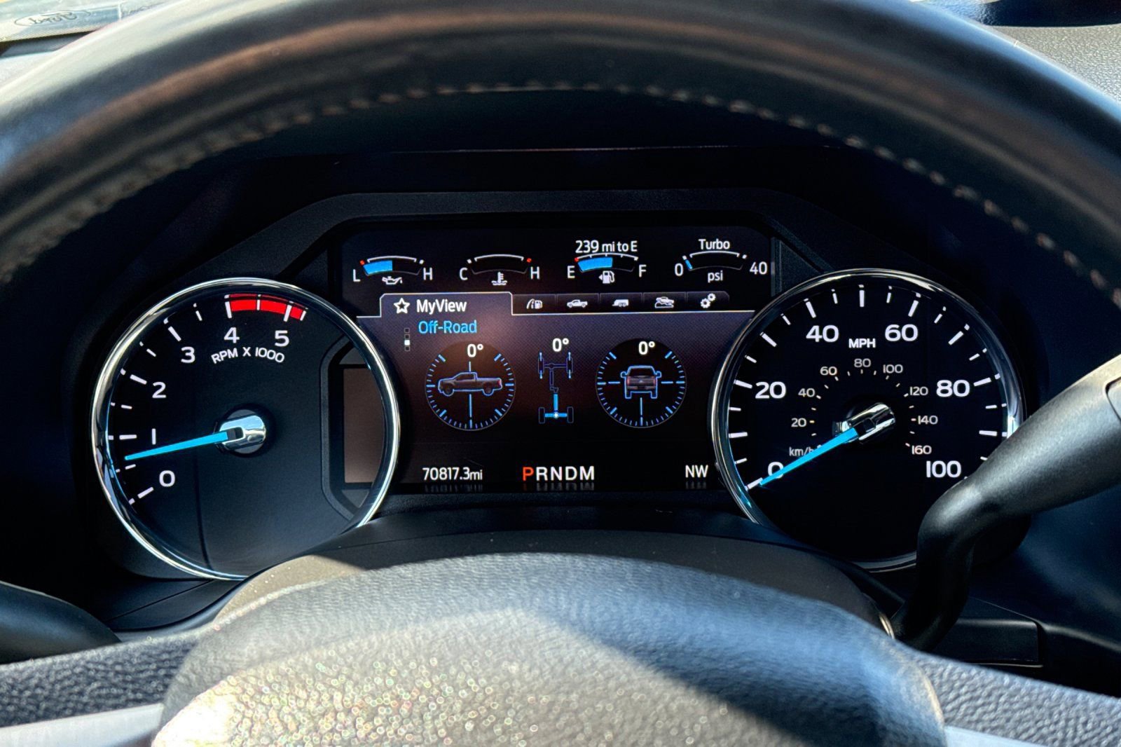 Certified 2021 Ford F450 Platinum w/ FX4 Off-Road Package image 25