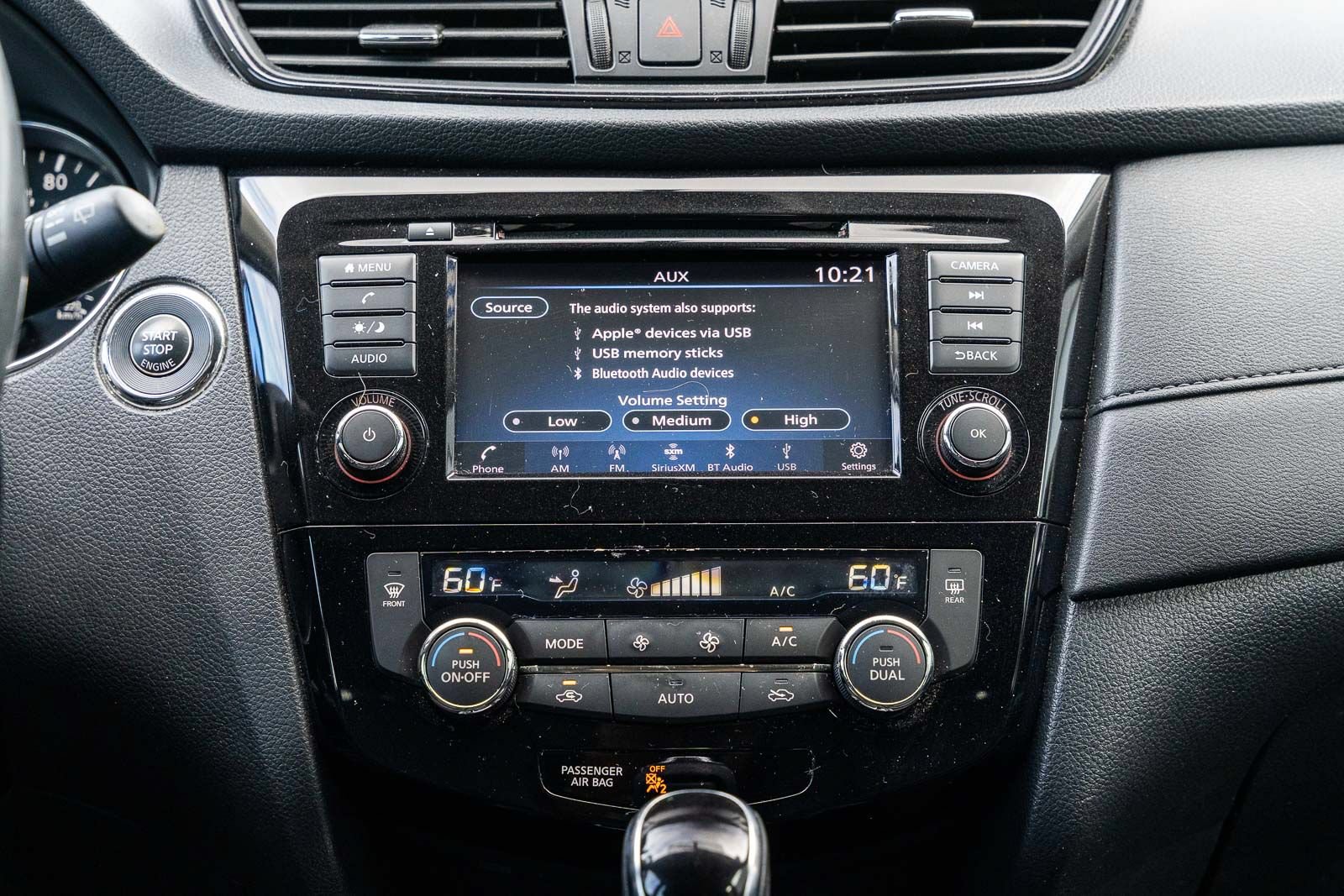 Used 2018 Nissan Rogue SV FWD image 28