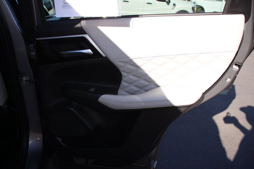 Used 2022 Mitsubishi Outlander SEL FWD image 27