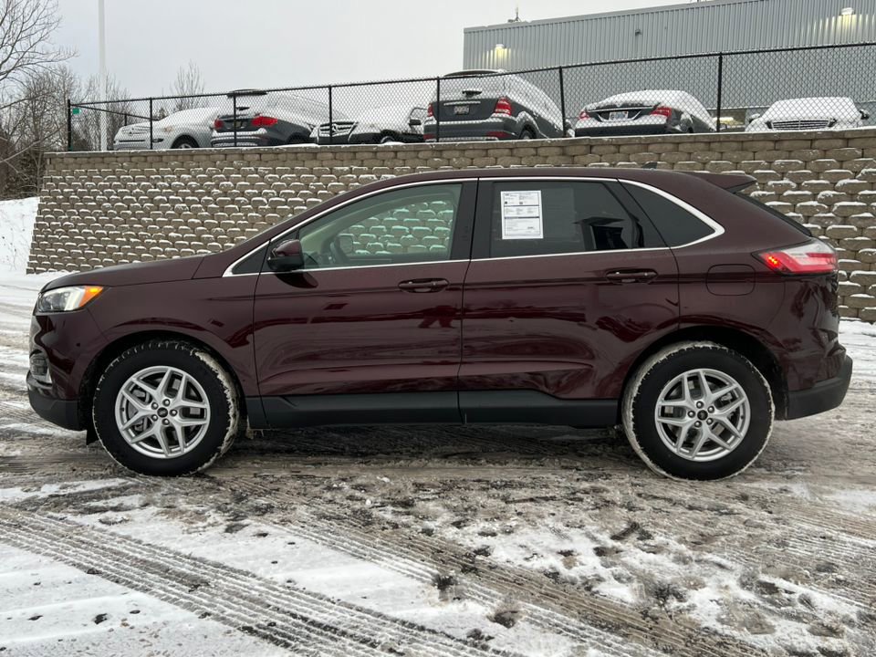 Certified 2024 Ford Edge SEL w/ Convenience Package image 5
