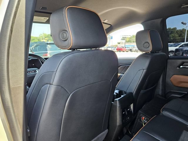Used 2024 GMC Canyon AT4 w/ Technology Package AWD/4WD image 24