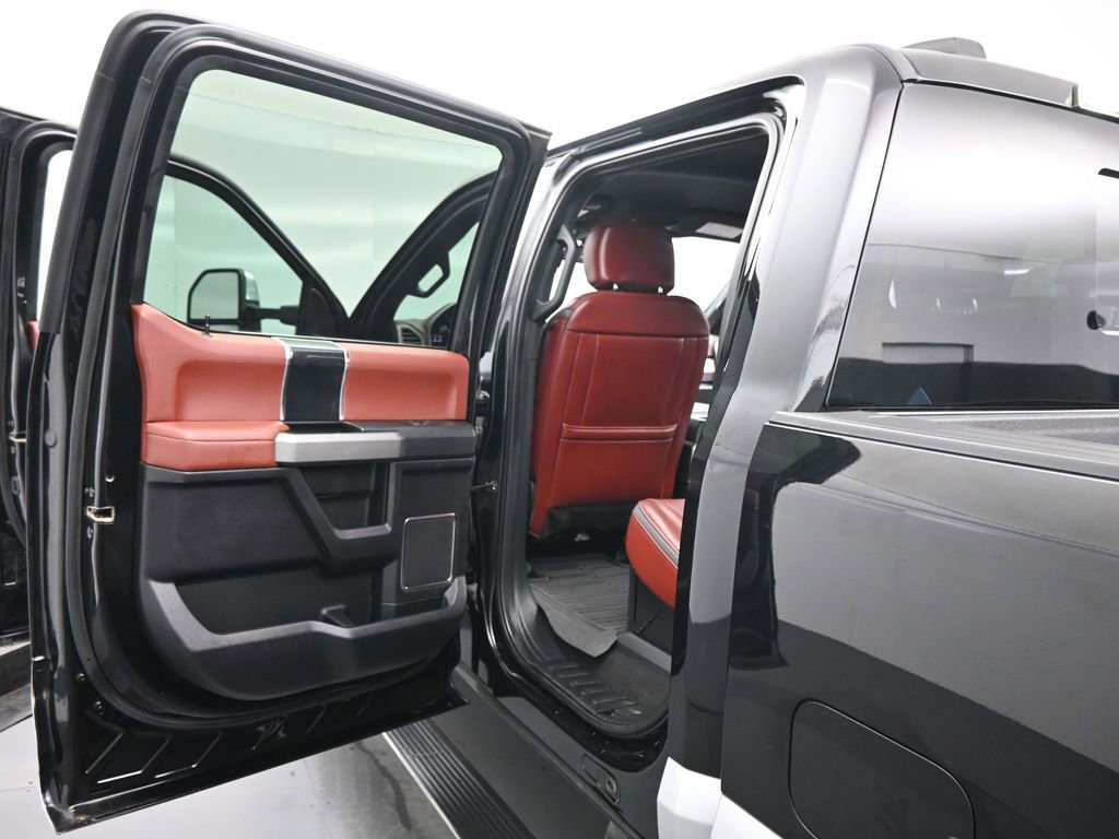 Certified 2021 Ford F250 Platinum image 17