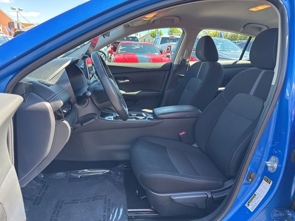 Used 2023 Nissan Sentra SV w/ All-Weather Package FWD image 14