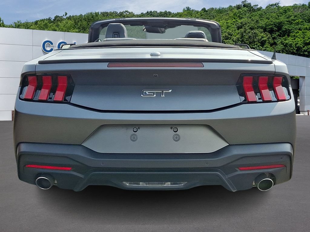 Certified 2025 Ford Mustang GT Premium RWD image 5