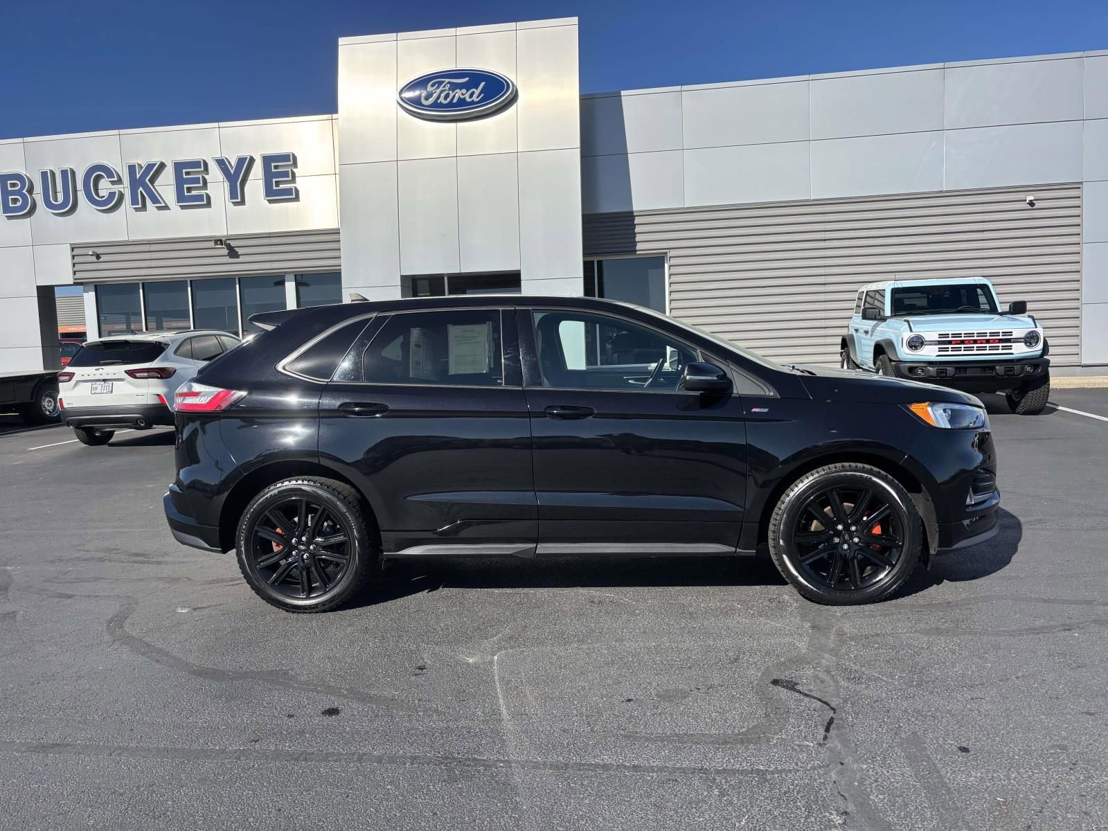 Certified 2020 Ford Edge ST-Line w/ Cold Weather Package image 10