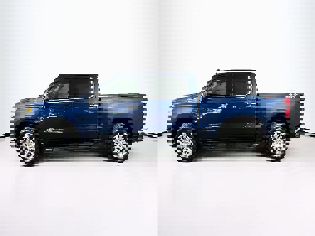 Used 2023 Chevrolet Silverado 1500 LTZ w/ LTZ Premium Package image 2