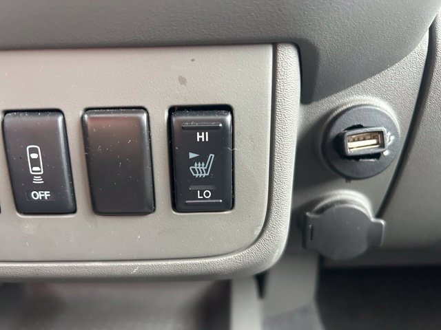 Used 2019 Nissan Frontier SL AWD/4WD image 38