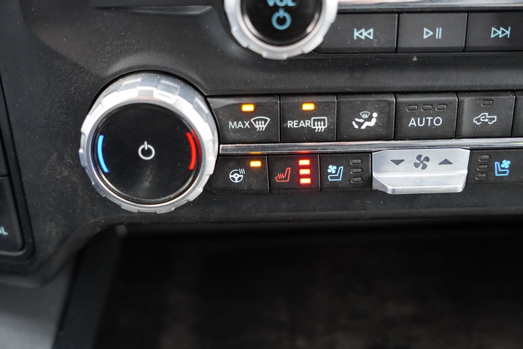 Certified 2023 Ford F250 Lariat w/ Lariat Ultimate Package image 29